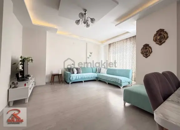 Mezitli Yeni Mahalle'de Bağımsız Mutfak Eşyalı 3+1 2