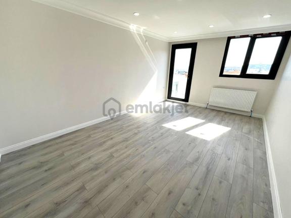 Nest'ten Tevfikbey Mh 2+1 75m2 Ön Cephe Asansörlü 4.kat Daire... 1