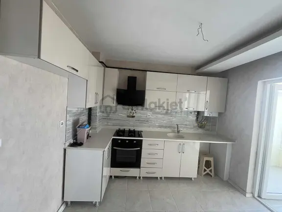 Yenikent Menderes Mah.de Krediye Uygun,sitede,satılık 3+1 Daire 1