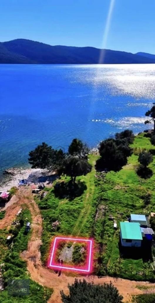Akyaka'da Denize Sıfır Arsa 2