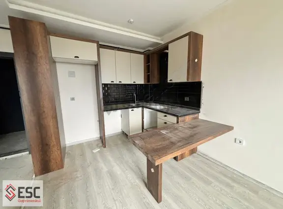 Esc'den Marka Projede 3 Bloklu Sitede 1+1 Satılık Daire Esc2458a 1