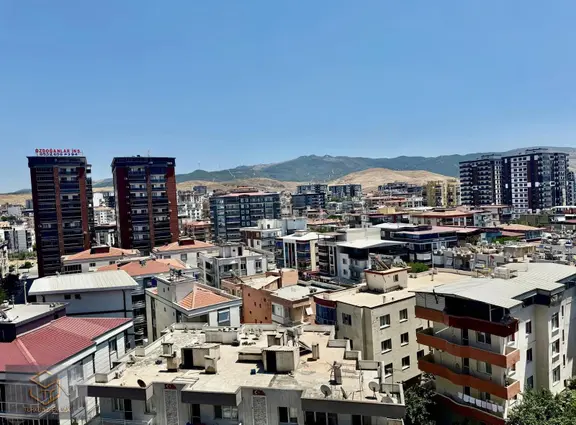 Menemen Uğur Mumcu Mah. 1+1 Kiralık 1