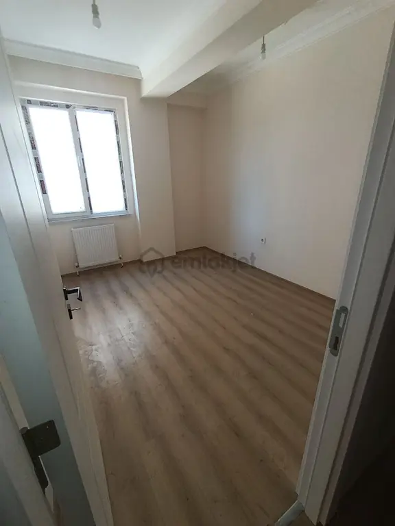 Katılım Ve Krediye Uygun Arnavutköy Nenehatun Sitede Satılık 2+1 Ara Kat Daire 2