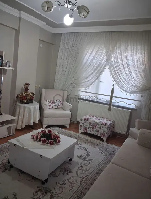 Çerkezköy Kızılpınarda Satlık 3 Katlı İskanlı Daire 2