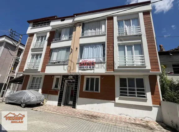 Vezirev Emlak'tan Taşkale Mah. Arakat 2+1 Acil Satılık Daire 1