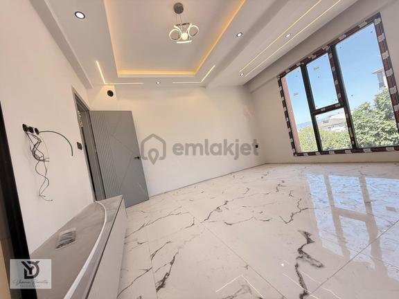 Şemikler De Satılık Lüxs Daire 1