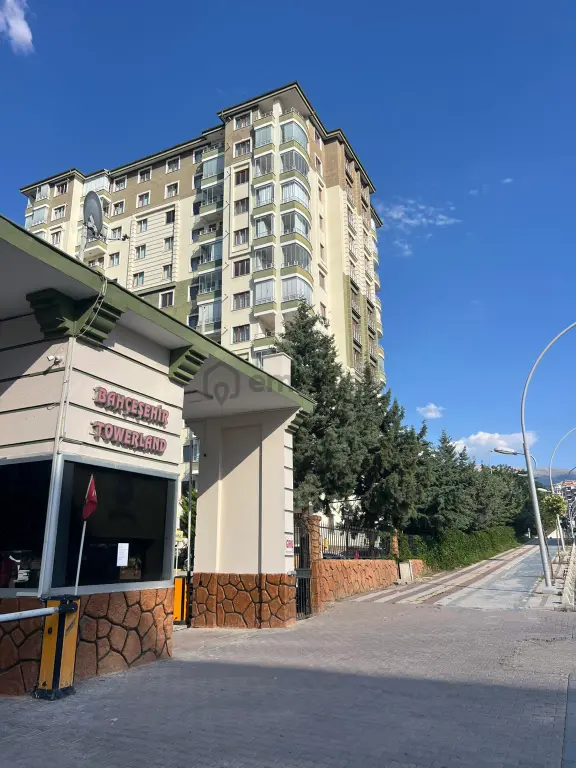 Tecdede Satılık Daire 2