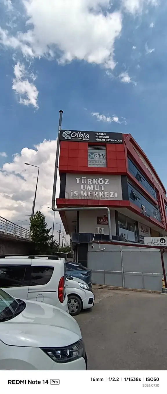 Türköz Umut İş Merkezinde Satılık Tabela Değeri Yüksek Dublex Dükkan 1