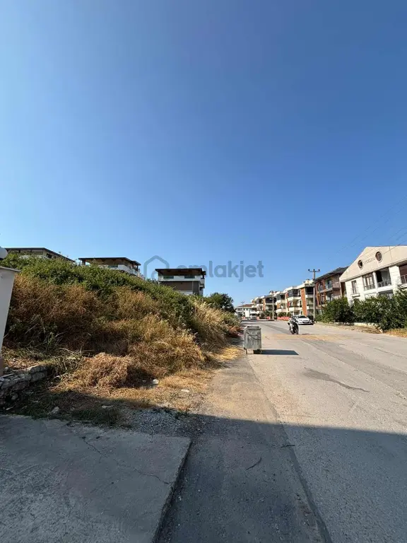 Ali Şener Caddesi Üzeri Yatırımlık Ticari + Konut İmarlı Arsa 2