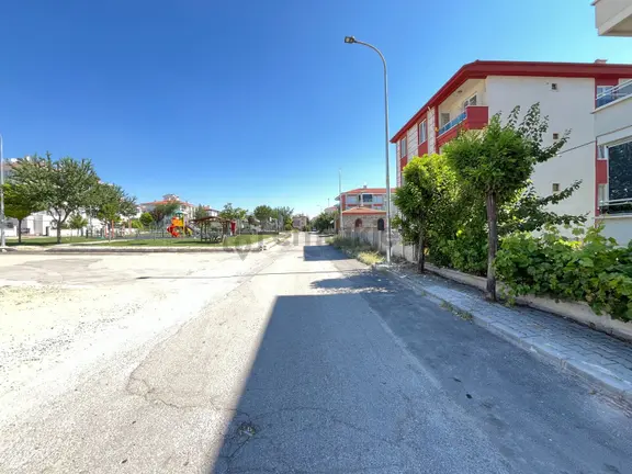 Fatih Mah. Site İçi Eminevim-fuzulevim Uygun Güney Cephe 3+1 2