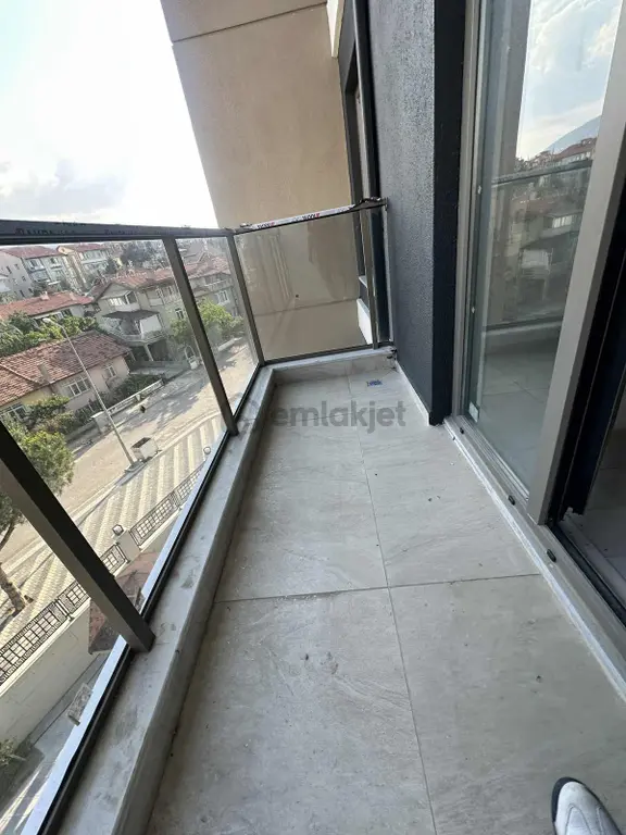 Gülistan Mahallesi Metro Sanat Sitesi Satılık 3+1 Daire 2