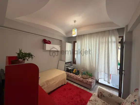 Salihlide Satılık 3+1 Ebeveyn Banyolu Krediye Uygun Daire 2