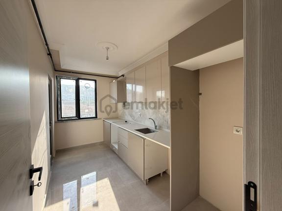 Sultanbeyli Necip Fazıl Mh.satılık Sıfır 4+2 Dubleks Daire 2