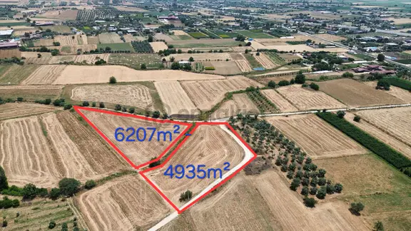 İzmir Tire Sb Emlak'tan Derebaşı Mahallesinde Yatırımlık Tarla 1