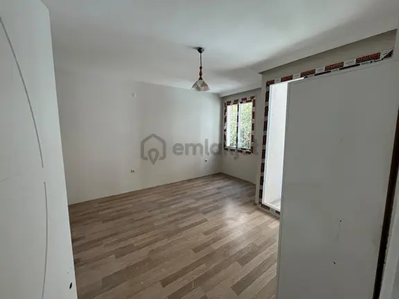Ergünden Pirireiste İçi Yeni Yapılı Satılık 3+1 Geniş Daire 2