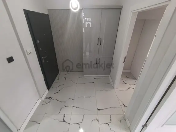 Altınkumda Doğalgazlı Ayrı Mutfaklı Full Yapılı 2+1 Fırsat Daire 2