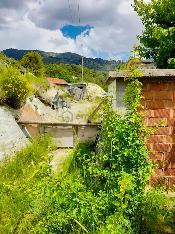 Çameli Taşçılar Mahallesinde Satılık Müstakil Taş Ev 2