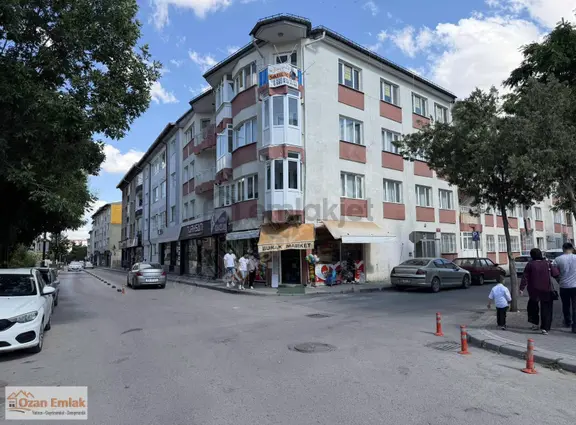 Sivas Ozan Emlak'tan Küçükminare'de Satılık 3+1 125m² Daire 1