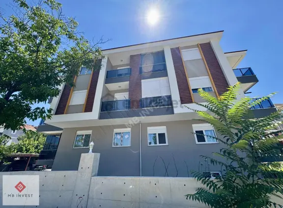 Uzunoluk Mahallesinde Doğalgazlı Asansörlü 2+1 Daire 1
