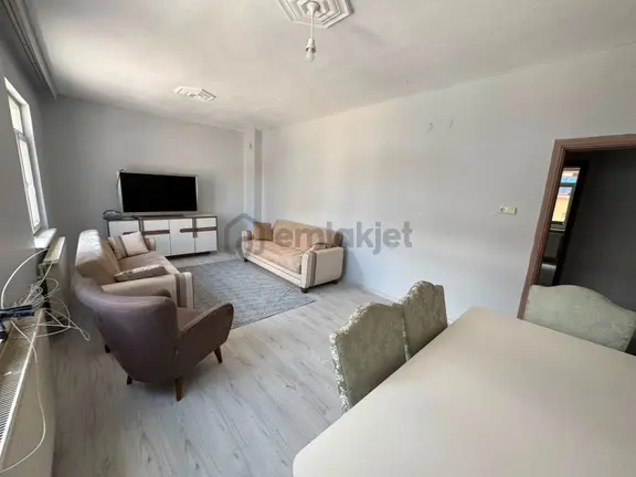 Esogü Yürüme Mesafesi Arakat Eşyalı Balkon Fırsat 2+1 Daire Kk-3 2