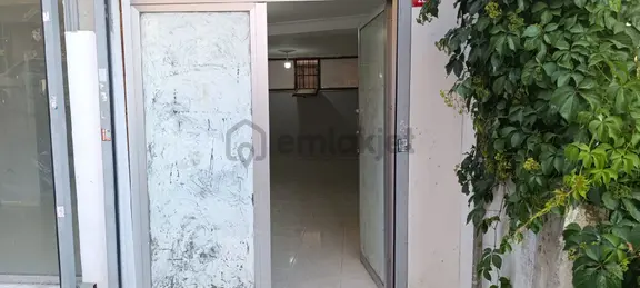 Zübeyde Hanım Mah.ana Cad Yakın Kiralık Dükkan 2