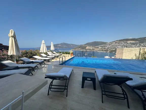 Kalkan Kömürlükte 2+1 Deniz Manzaralı Daire 2