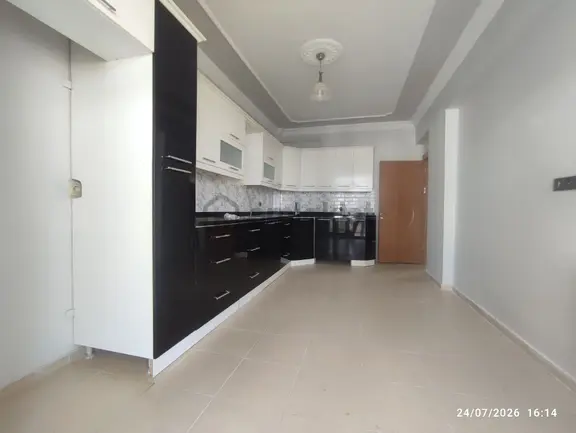 Yeni Mahallede Kiralık Ara Kat 3+1 Daire 2