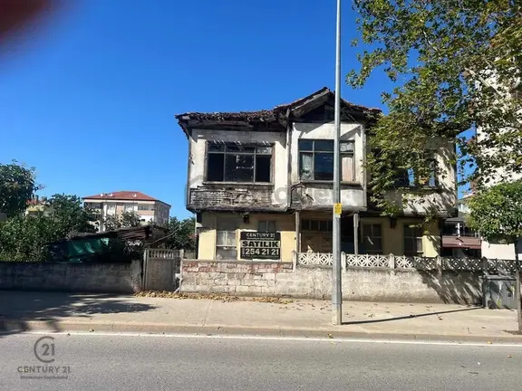 Karasu Çarşı'da Ticari+konut Arsa 1