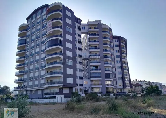 Denize Yürüme Mesafesi Kiralık Daire Havuzlu Site İçi 1