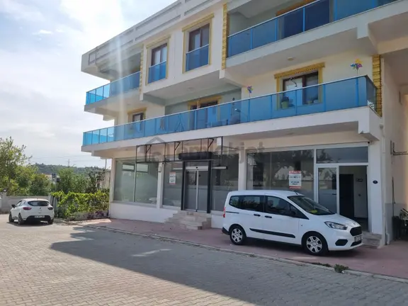 İzmir Buca Kaynaklar Merkez Mah. 2+1 Daire 1