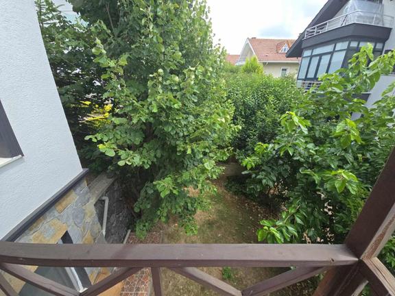 Remax Anka'dan Salkım Sitesinde Kiralık 5+1 Müstakil Villa 2