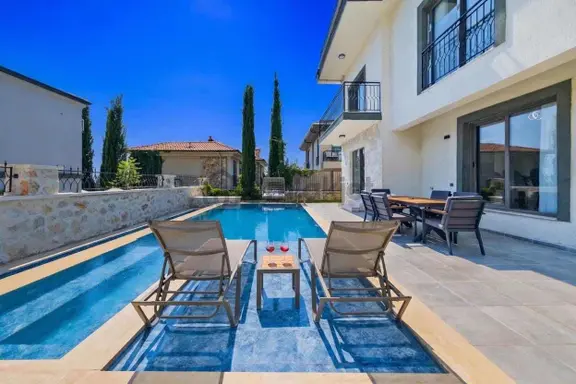 Burcu Konuk'dan Muhteşem Fırsat!bir Villa Fiyatına İkiz Villa 2