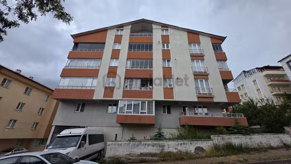 Emlak Fix'ten Kümbet Mahallesi'nde 2+1 Masrafsız Daire 1
