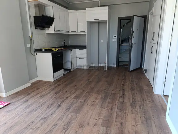 Büyükşehir Belediyesine Çok Yakın Ayçadan Kiralık 2+1 Arakat 2