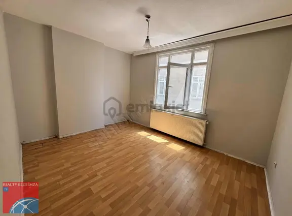 Sancaktepe Mevlana Mh 1+1 Bekara Uygun Ara Kat Kiralık Daire 2