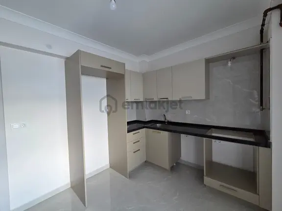 Edirne Cumhuriyet Kuvayi Milliye Bulvarı Sıfır Kiralık 2+1 Daire 2