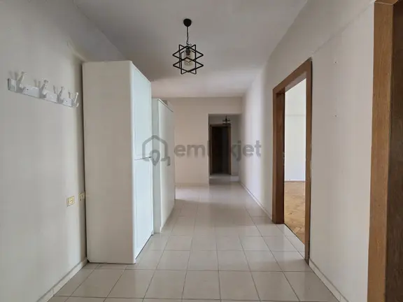 Rw Nestten Atatürk Bulv Üzeri Asansörlü, Geniş Kiralık 3+1 Daire 2