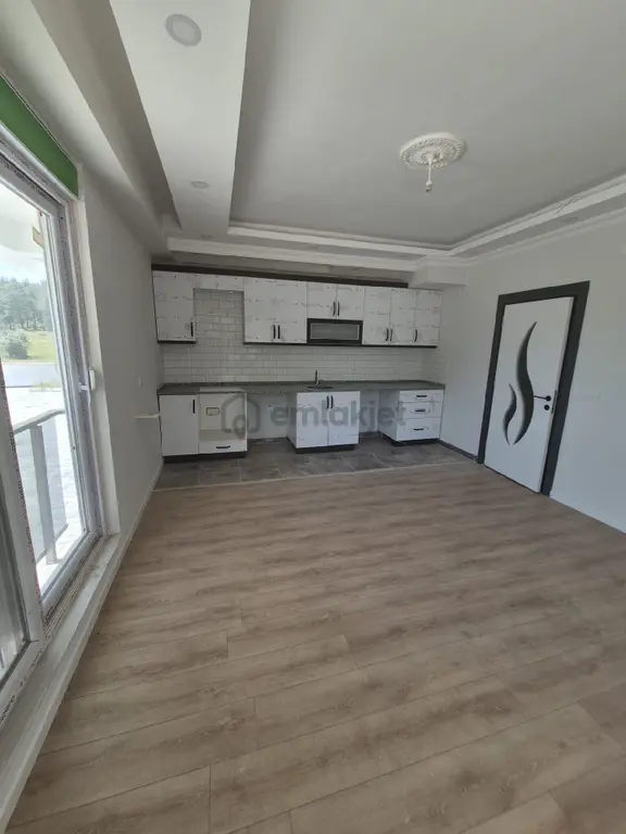 Varsak Karşıyakada Orman Manzaralı 2+1 Daire 2