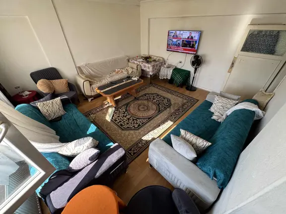 Akşemsettin Mh.de Cadde Üstü , Bağımsız Kredi Limitsiz 3+1 Daire 1