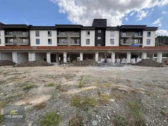 Doğancıbağları Mahallesi Niksar Ana Yolu Üzeri Kiralık Ofis 1