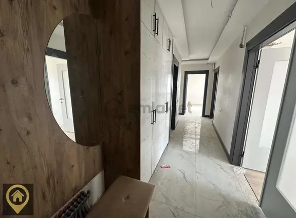 Yenimahalle Susuz Mah. 175m² 4+1 Satılık Fırsat Daire 2