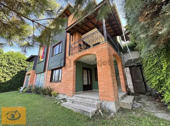 Koza Sitesinde Göl Ve Doğa Manzaralı 4+2 Geniş Kullanışlı Villa 1