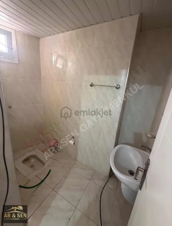 Kuzeyyaka Mah İki Dükkan Tek Tapu İşlek Cadde Üzeri Satılık 1