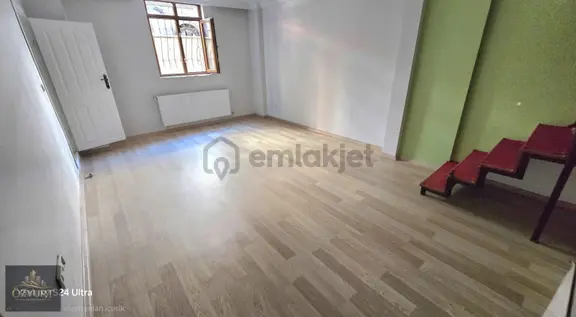 Metroya Yakın Daire 2