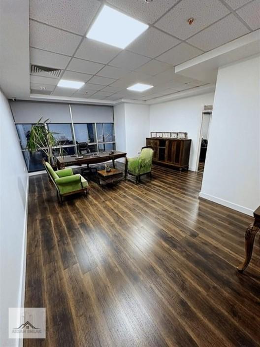 Aksan Emlak'tan Ticaretin Kalbi Maqam Ofislerinde Satlık Ofisler 2