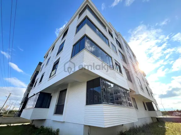 ⭐melodi'den Beklediğiniz İlan Yayında Kapalı Otoparklı Ön Cephe Ebv Banyolu 2+1 Daire 1