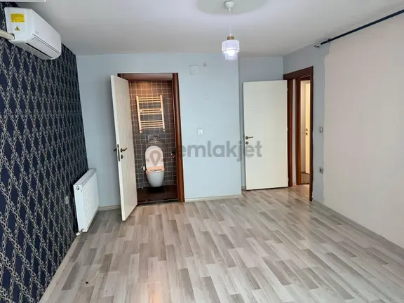 Sofulu Bulvar Üzerinde 2+1 Satılık Daire 2