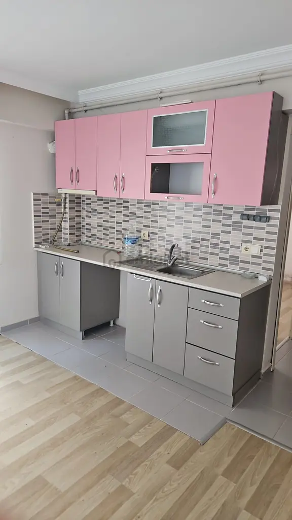 Çanakkale Biga Avm Arkasında Kiralık 1+1 Daire 1