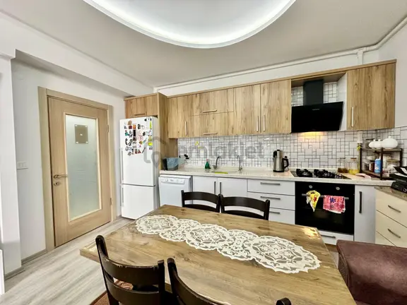 ꧁yetkili Ay Emlaktan꧂akçay'da Kombili Arakat Bölgenin En Geniş Satılık 1+1 Geniş Lüks Dairesi 2