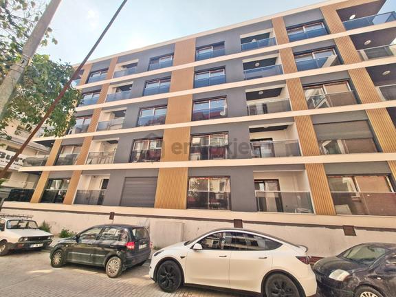 Bostanlı Merkezde Köşe Konumda Satılık Sıfır Daire 1